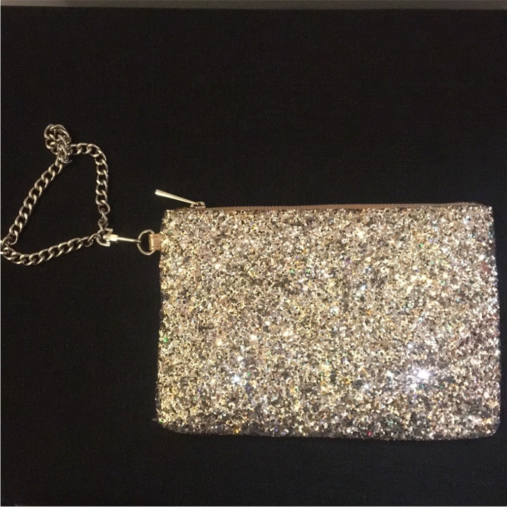 Express Glitter Clutch with Detachable Wrist Chain